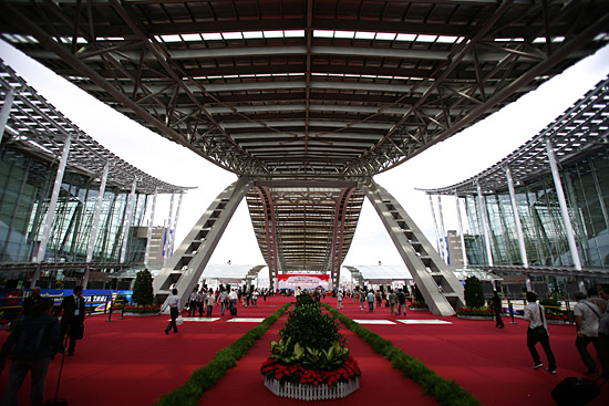 噴碼機(jī)企業(yè)相約廣州包裝展 ，開啟2018物聯(lián)網(wǎng)標(biāo)識大幕