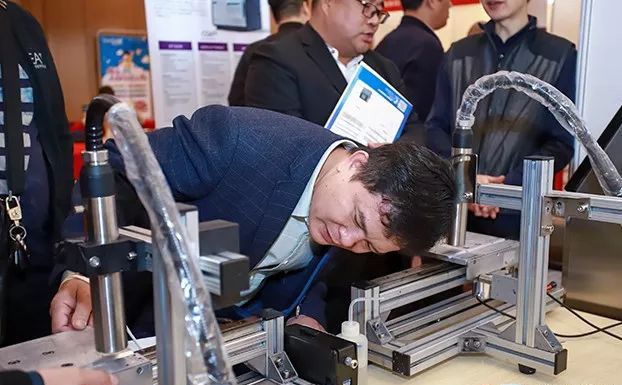 2018年首屆中國噴碼標(biāo)識(shí)行業(yè)年會(huì)”取得圓滿成功